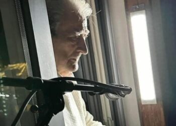 Berisha publikon denoncimin e qytetarit dixhital: Mafiozi Arben Rakipi prej 8 muajsh nuk ka shpërndarë rrogat për…