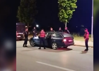 Video – Me armë në makinë, arrestohet 39-vjeçari në Vlorë