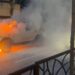 Përfshihet nga flakët makina në Tiranë