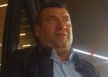 I kërkoi favore seksuale klientes, hetohet në gjëndje të lirë avokati