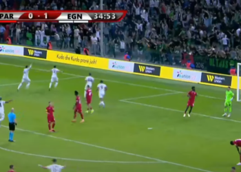 VIDEO/ Tifozët e Egnatias në delir, rrogozhinasit në avantazh ndaj Partizanit