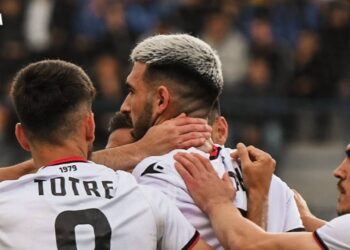 Fitore me aromë titulli, Shkëndija thyen Shkupin në Çair