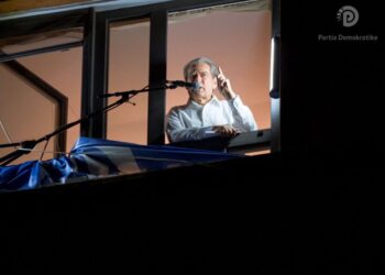 Berisha: Veliaj duhej të ishte dënuar me 30 vite burg. Pagoi prokurorin pas vrasjes së Ardit Gjoklajt