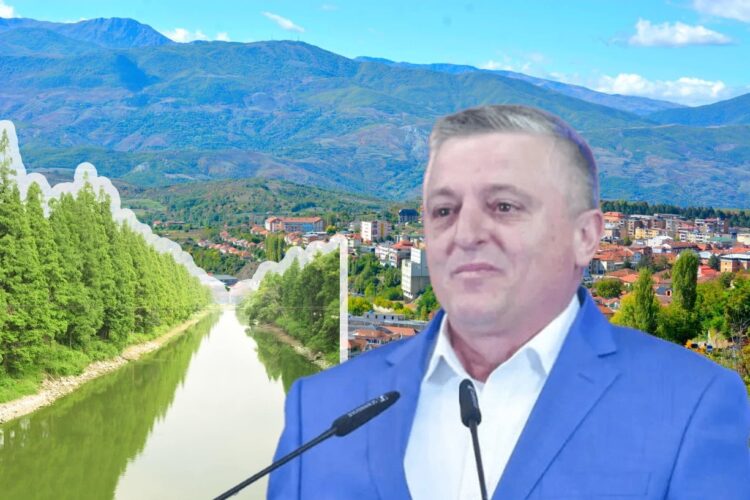 Kryetari i bashkisë Dibër, Rrahim Spahiu ka vendosur të nisë angazhimin për zhbllokimin e kanaleve vaditëse të Dibrës.