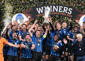 Ngriti lart trofeun e Ligës së Evropës, Gjimshiti: Nuk e kisha imagjinuar këtë sukses