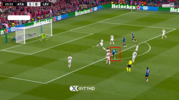 Shpërthen festa italiane, Lokman ndëshkon për herë të dytë Leverkusen (Video)