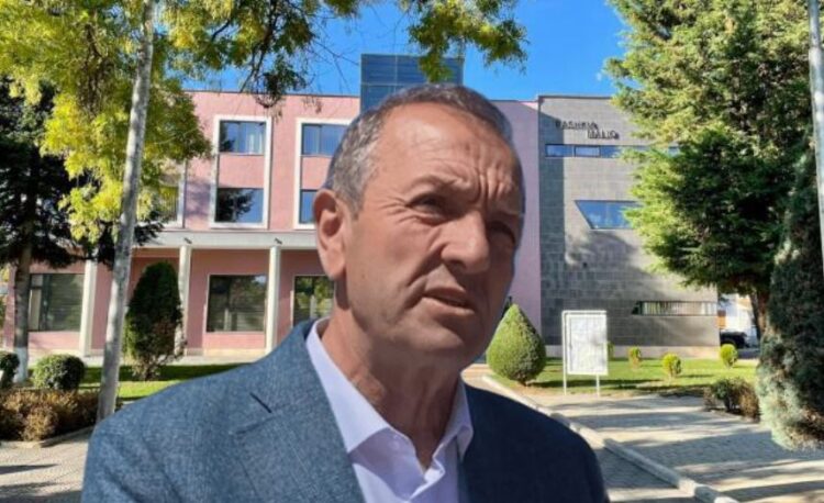 Gëzim Topçiu blen 33 milionë lekë poça rruge tek firma me ofertën më të lartë