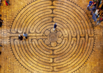 Ecja në labirint, metoda e lashtë që heq ankthin