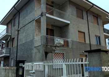 “U dëgjuan britmat”, shqiptari godet 3 herë me thikë gruan në Itali