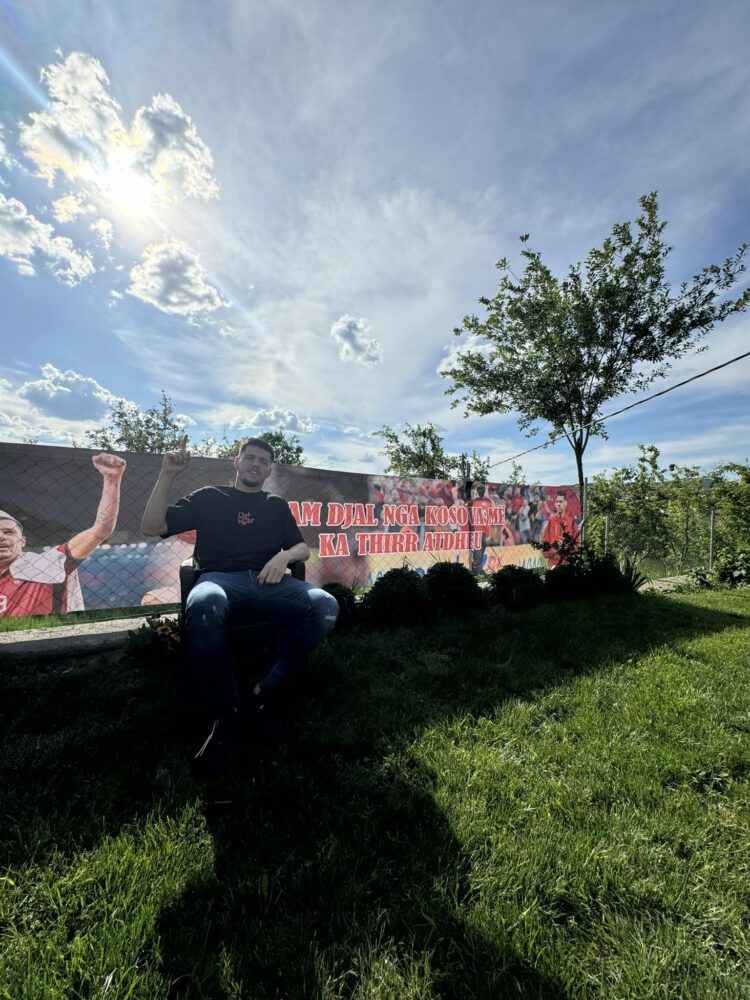 (Video) Daku shpërthen në lot pas grumbullimit në Kombëtare: Më ka thirr atdheu…