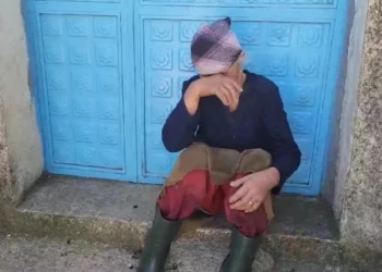 Bashkëshorti i arrestuar për vrasjen në Dropull, 73-vjeçarja shpërthen në lot: Do më marrin shtëpinë