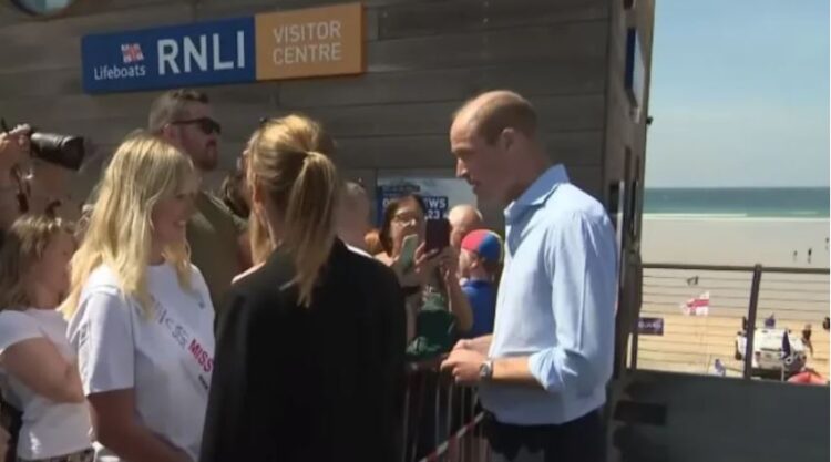 Gruaja i kërkon Princit William një puthje, ja si reagon ai