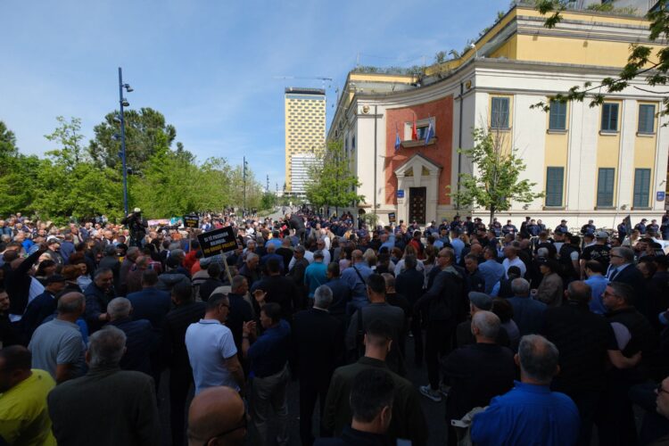 Sot protesta e opozitës, policia plan masash: Shmangni qarkullimin nga këto rrugët