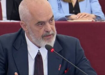 Ministra e kryebashkiakë në burg, Rama i pashqetësuar: Partia vetëm forcohet