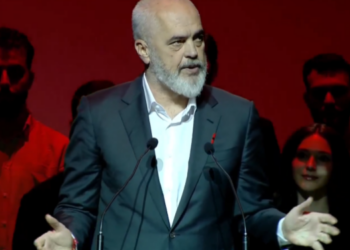 Rama i dërgon mesazh Mitsotakis: Eshtë koha të jetojmë në harmoni…