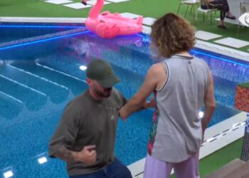 Atmosferë “e nxehtë” në shtëpi, Romeo i bën ‘strip’ Eglës