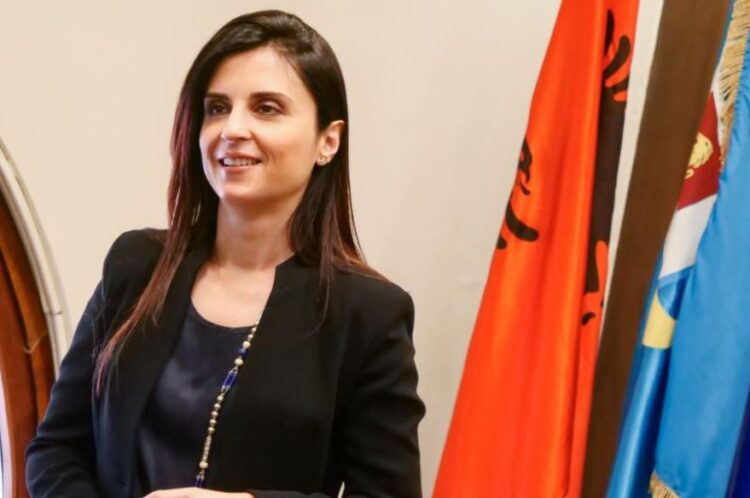 Gerald Dautaj i Ujësjellësit Durrës jep 200 MLN lekë pa garë mikut të Spartak Kovaçit