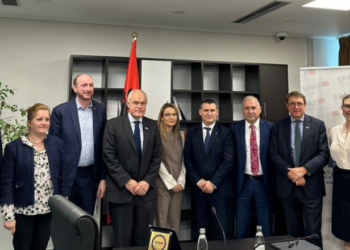 Kreu i SPAK-ut takohet me ambasadorin britanik, ja çfarë u diskutua