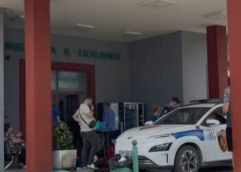 Avokati Sokol Mëngjesi në intubim, vizitohet nga Tonin Vocaj