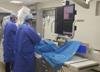 Zbulohet tumori më i madh i tiroides në Evropë