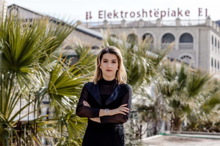 Me rreth 90% të votave, Elvira Fetahu zgjidhet rektorja e Universitetit “Aleksandër Xhuvani” në Elbasan