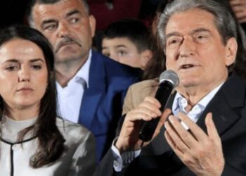 Rudina Hajdari: Koha që Berisha të largohet