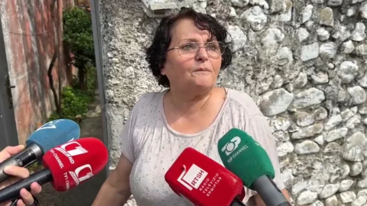 Shkodër/ Zjarri dogji katër shtëpi, banorja: Kemi mbetur me rrobat e trupit