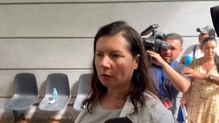 “Fute në sistem, s’e ke Ketën aty?”/ Përgjimet, mjekja Pere del nga gjykata me version tjetër: S’jam unë, jemi 3 Alketa