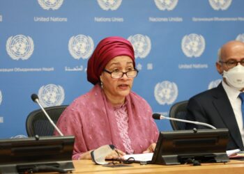 Zyrtarja e OKB-së: Mungesa e grave në tryezat globale të pushtetit pengon përparimin