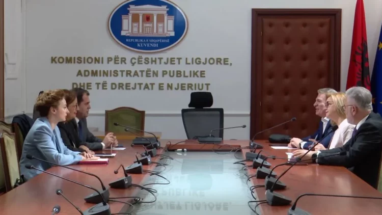 PD dhe PS nuk bien dakord për reformën zgjedhore, më 1 korrik afati i fundit