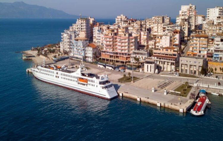 Shpërthim i fuqishëm në portin e Sarandës, një i plagosur rëndë