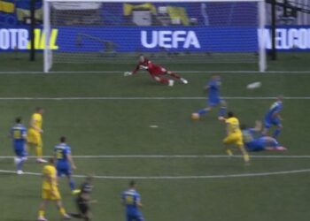 (VIDEO) Rumania shkatërron Ukrainën, predha e Stançiut një supergol