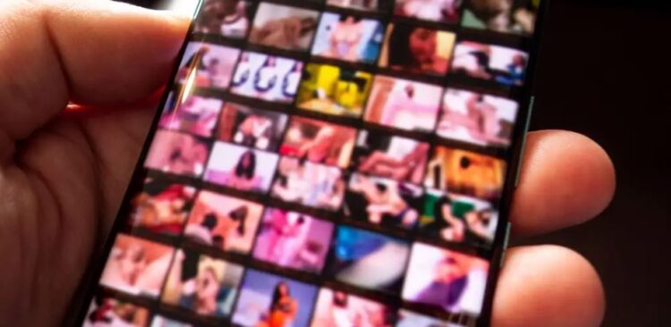 Shantazhuesit marrin miliarda euro me fotografi nudo, si funksionon skema në rrjetet sociale