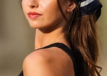 Pse është shumë e rëndësishme që të lyeni buzët me krem SPF?