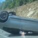 Vlorë, makina përmbyset në rrugë