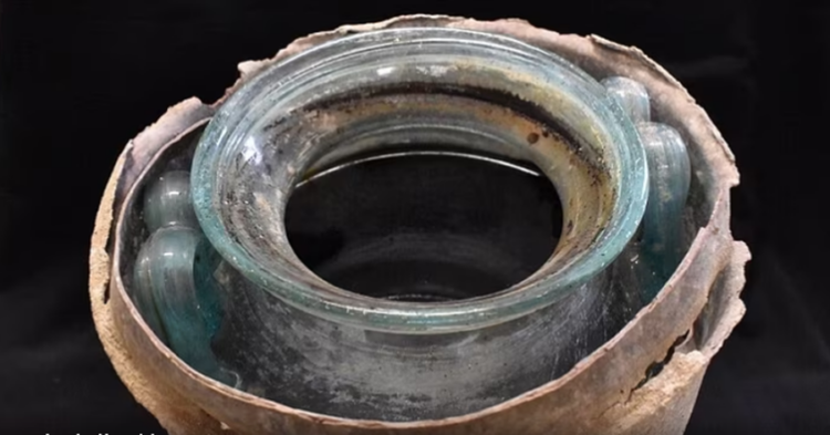 Pas 2000 vjetësh, zbulohet vera më e vjetër në botë