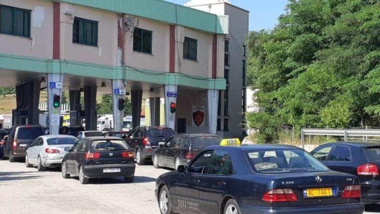 Shqeu traun e doganës në Qafë Thanë, procedohet 31-vjeçari