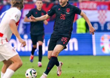 Shkëlqeu kundër Kroacisë, Dinamo Zagreb me postim special për Arbër Hoxhën