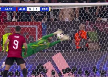 Shqipëri-Spanjë, pjesa e parë 0-1, Raya i mohon supergolin Asllanit