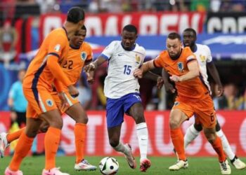 Mbyllet pa gola, “Tulipanët” dhe “Gjelat” ndajnë pikët