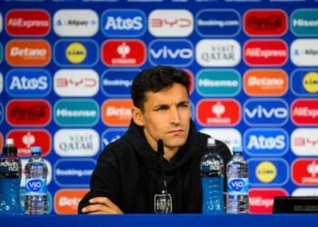 Jesus Navas lavdëron Shqipërinë dhe këshillon bashkëlojtarët e tij