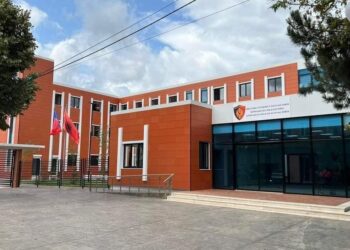 Kultivoi kanabis në Dibër, arrestohet 36-vjeçari.