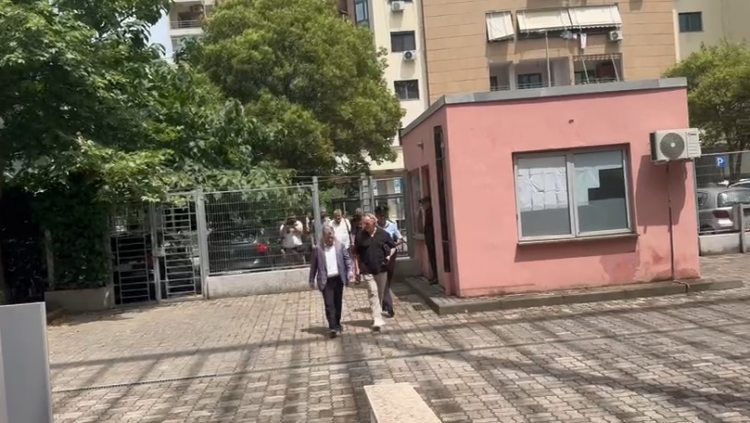 Vangjush Dako kërkon gjykim të shkurtuar: Nuk ka më prova