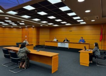 KPK konfirmon në detyrë prokurorin e Vlorës dhe gjyqtaren e Tiranës