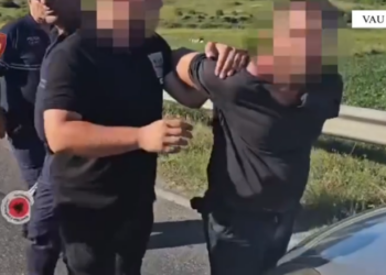 Shkodër, arrestohet 38-vjeçari, leviste me armë pa leje