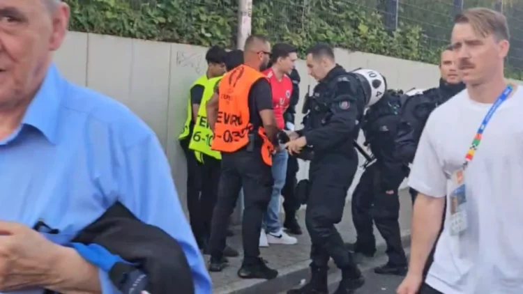 Policia gjermane arreston tifozin shqiptar në hyrje të stadiumit