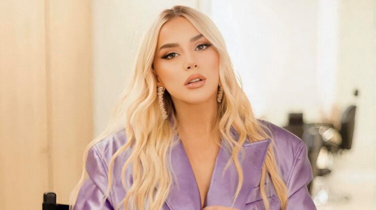 A ka pasur Kejsi Tola lidhje me një personazh publik? Këngëtarja flet si rrallëherë për jetën personale