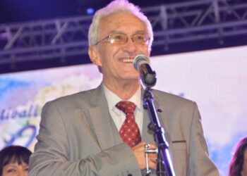 Nga këngët për Kosovën, tek ato mbi dashurinë/ Poeti Agim Doçi la pas një “minierë” tekstesh