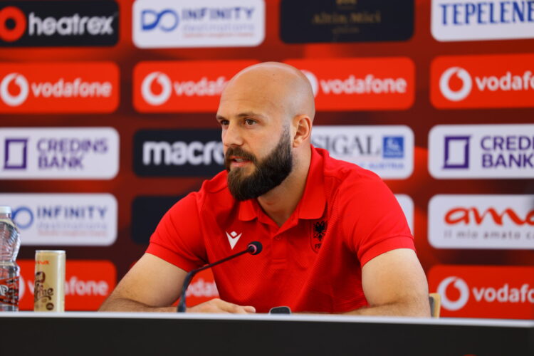 Flet mbrojtësi kuqezi, Arlind Ajeti: Shpresojmë të bëjmë diçka speciale