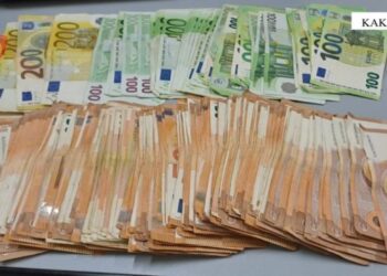 Tentoi të dilte nga Shqipëria me 20 750 euro të padeklaruar, procedohet penalisht 68-vjeçari